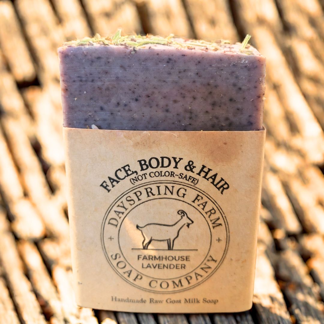 "Farmhouse Lavender" - Artisan Goat Milk Soap